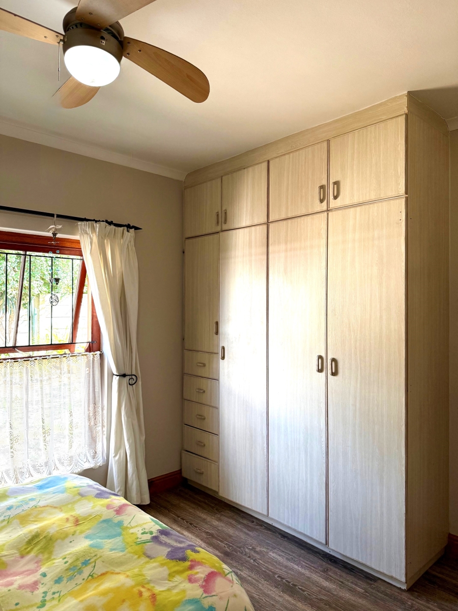4 Bedroom Property for Sale in Die Wingerd Western Cape